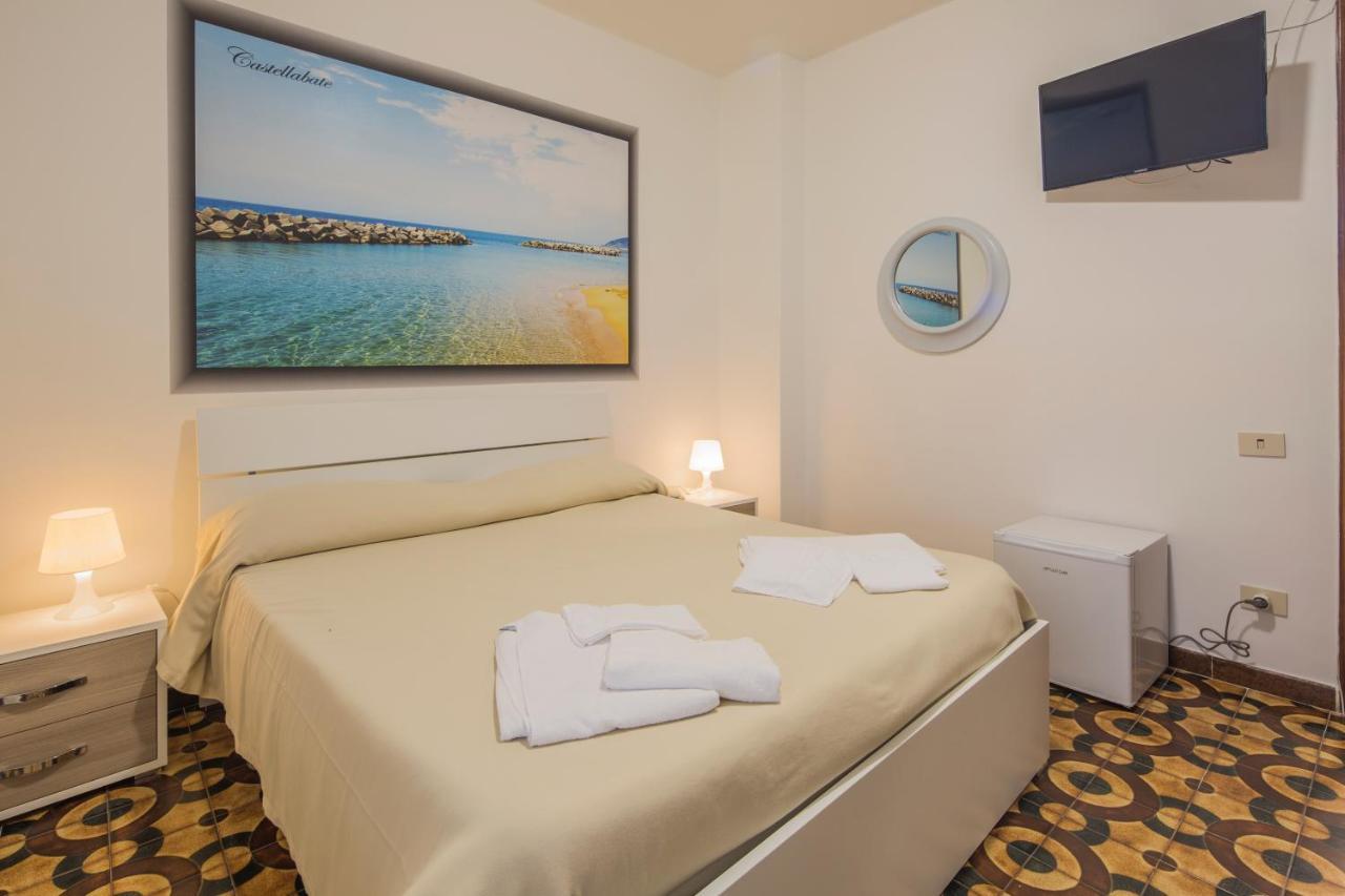 Hotel Rosy Батипалия Екстериор снимка