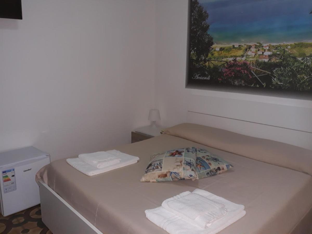 Hotel Rosy Батипалия Екстериор снимка